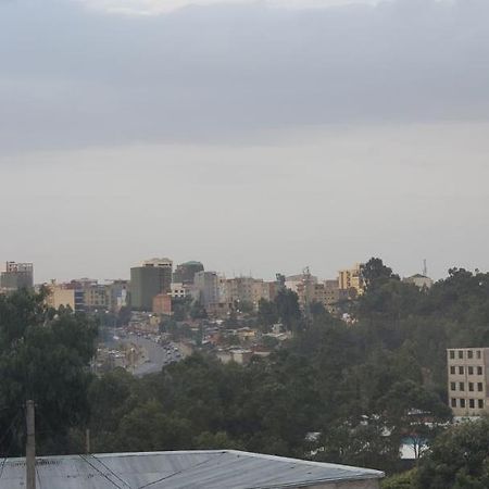 Cozy 1-Bedroom Luxury Apartment Addis Abeba Exterior foto